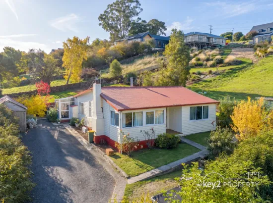 9 Parsonage Street, Deloraine, Tas 7304