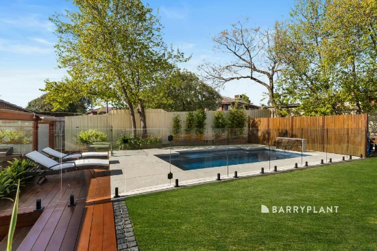 9 Patterson Court, Endeavour Hills, Vic 3802