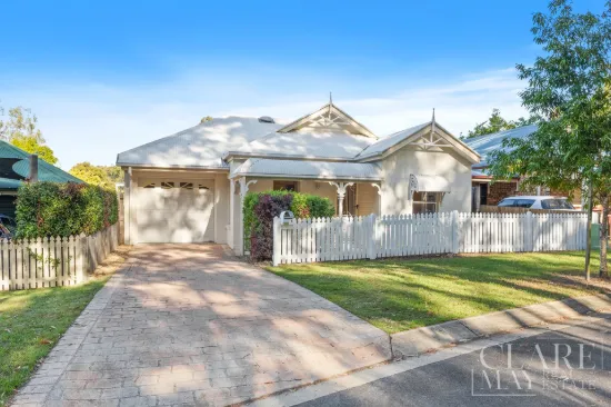 9 Purdie Place, Forest Lake, Qld 4078