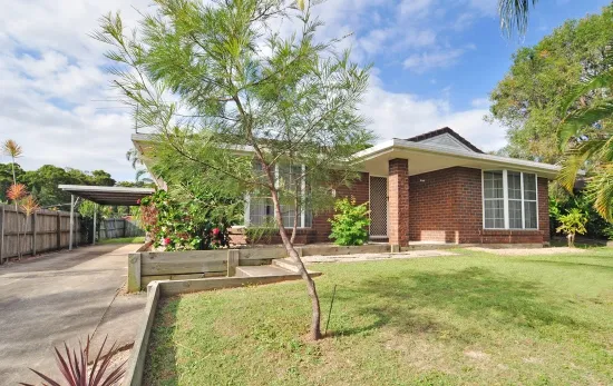 9 Ravenscraig Crt, Kallangur, Qld 4503