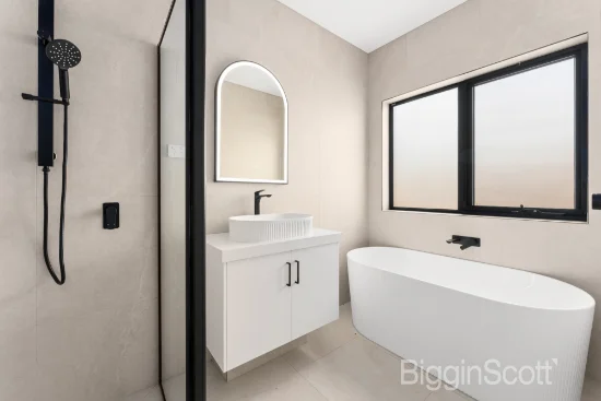 9 Raymond Street, Daylesford, Vic 3460-Image