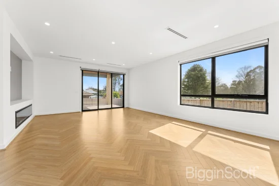 9 Raymond Street, Daylesford, Vic 3460-Image