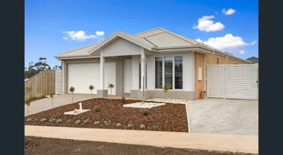 9 Regis Avenue, Warragul, Vic 3820