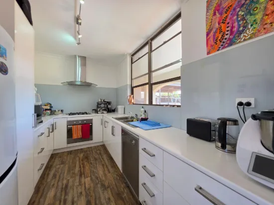 9 Richards Street, Carnarvon WA 6701-Image
