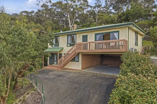 9 Richardson Boulevard, Lorne, Vic 3232