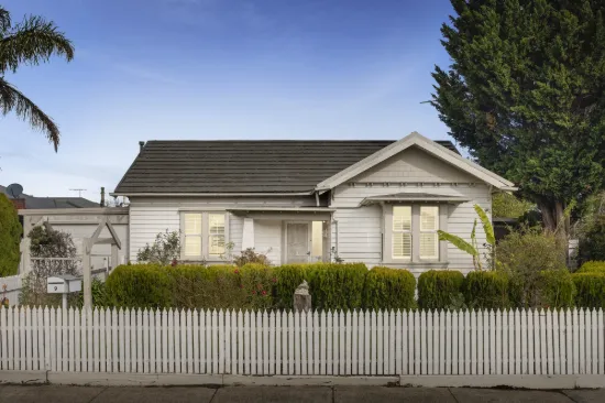 9 Riddell Road, Sunbury, Vic 3429