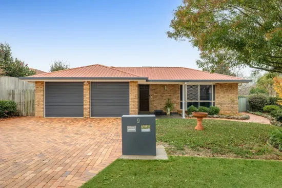 9 Roslyn Street, Centenary Heights, Qld 4350