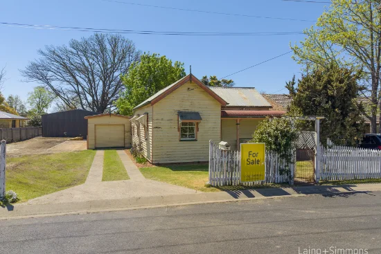 9 Salmon Avenue, Armidale, NSW 2350