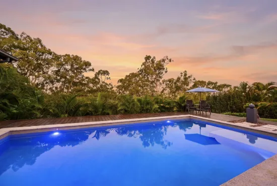 9 Salvado Drive, Pacific Pines, Qld 4211