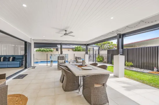 9 Schnappering Close, Pelican Waters, Qld 4551