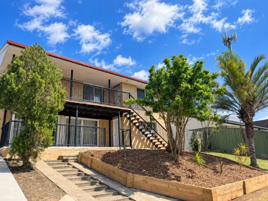 9 Sirocco St, Jamboree Heights, Qld 4074
