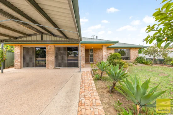 9 Smith Pl, Emerald, Qld 4720 - For Sale