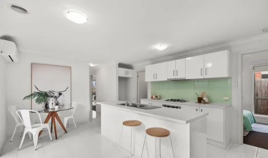 9 Solitude Lane, Doreen VIC 3754-Image