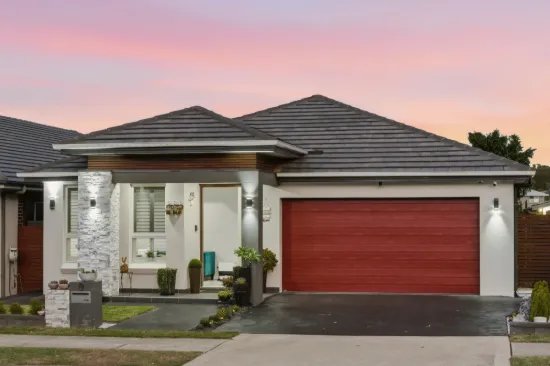 9 Stoneham Circuit, Oran Park, NSW 2570