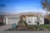 9 Strikeline Crescent, Clyde North, Vic 3978