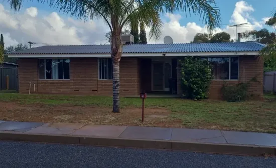 9 Sturt Pea Crescent, Kambalda West, WA 6442
