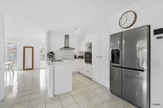 9 Talgai Place, Merrimac, Qld 4226