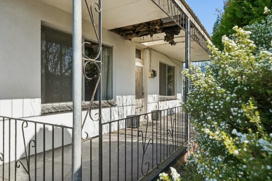 9 Tallarook Street, Seymour, Vic 3660