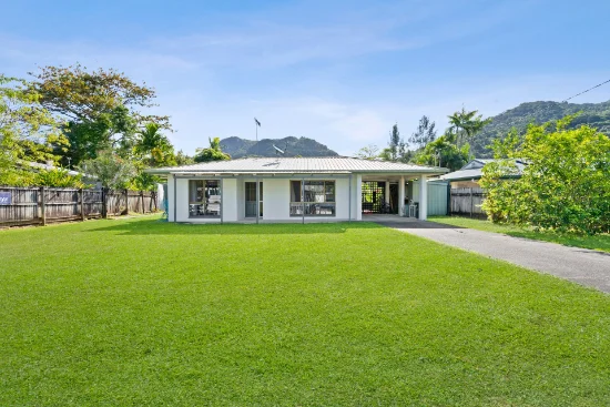 9 Tarana Close, Caravonica, Qld 4878