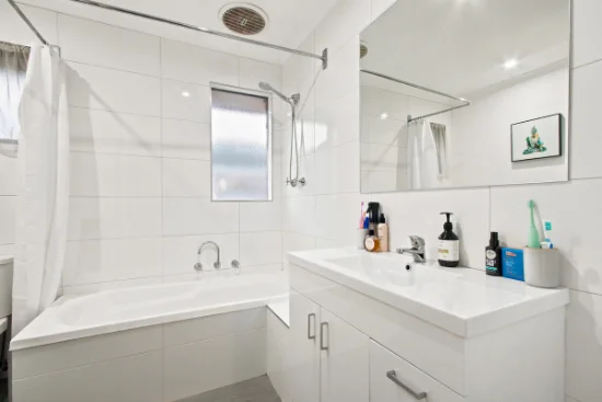 9 The Avenue, Traralgon, Vic 3844-Image