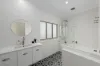9 Thynne Avenue, Norman Park, Qld 4170-Image