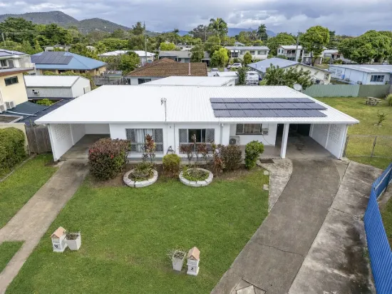 9 Tingha Street, Cranbrook, Qld 4814