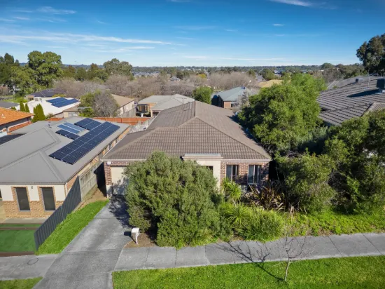 9 Towerhill Avenue, Doreen, Vic 3754