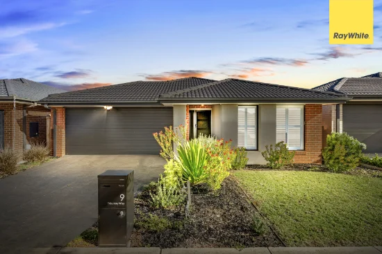 9 Tributary Way, Weir Views, Vic 3338