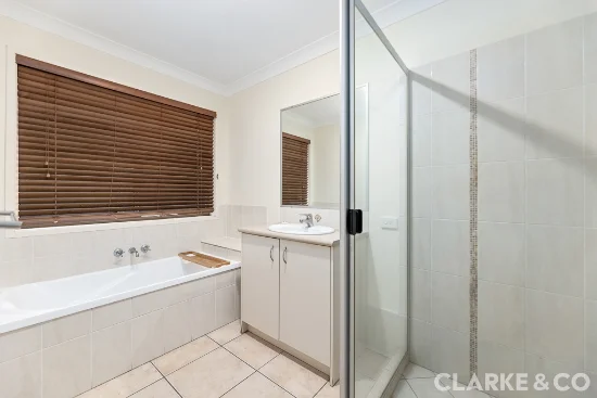 9 Tutt Court, Landsborough, Qld 4550-Image