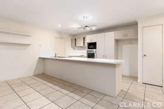 9 Tutt Court, Landsborough, Qld 4550-Image