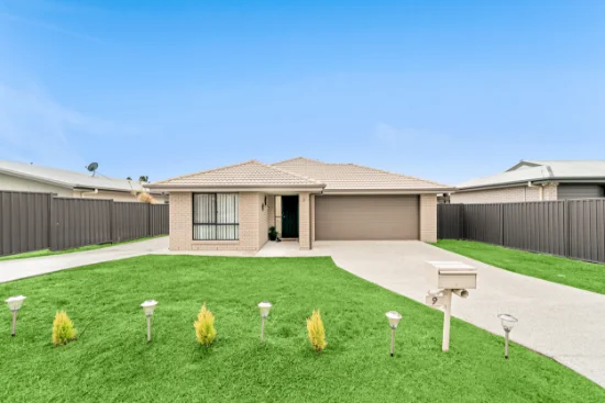 9 Voyager Street, Marsden, Qld 4132