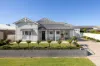 9 Wade Street, Turvey Park, NSW 2650