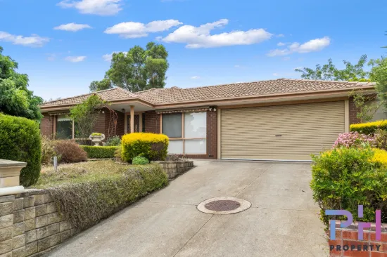 9 Windsor Court, Kangaroo Flat, Vic 3555