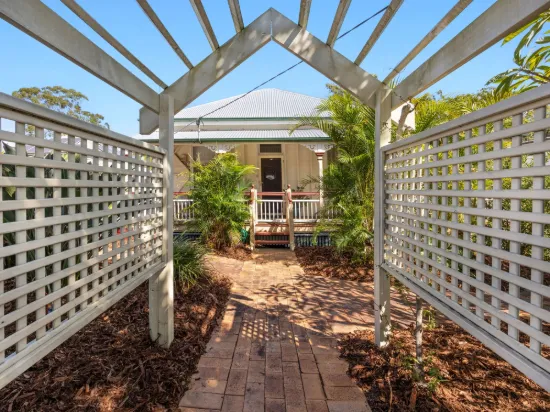 9 Woodend Road, Sadliers Crossing, Qld 4305