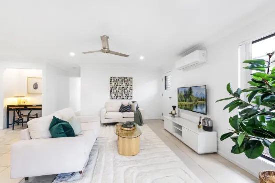 9 Woodrow Street, Pimpama, Qld 4209