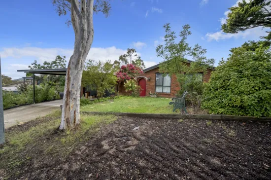 9 Wray Place, Gowrie, ACT 2904
