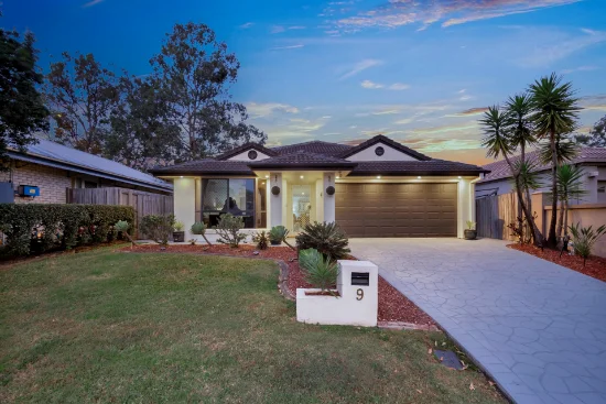 9 Wren Close, Forest Lake, Qld 4078