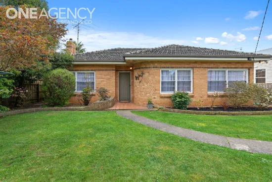 9 Young Street, Drouin, Vic 3818