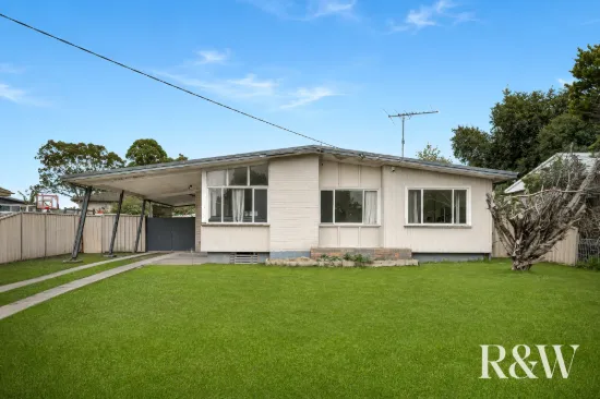 90 Bulolo Drive, Whalan, NSW 2770