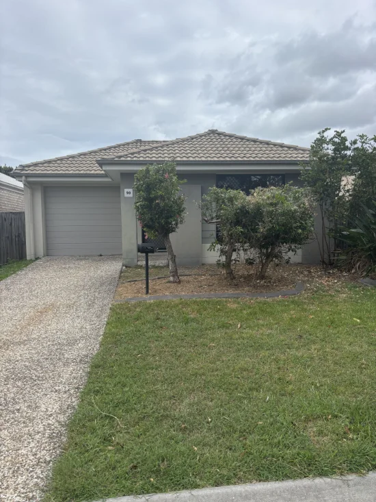 90 Daintree Circuit, North Lakes QLD 4509 - For Rent