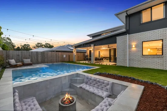 90 Francis Street, Ormiston, Qld 4160