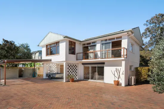90 Grace Avenue, Forestville, NSW 2087
