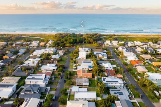 90 Lapoinya Crescent, Warana, Qld 4575