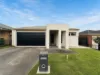 90 Leigh Drive, Pakenham, Vic 3810