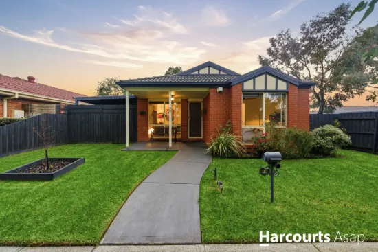 90 Oaktree Drive, Hampton Park, Vic 3976