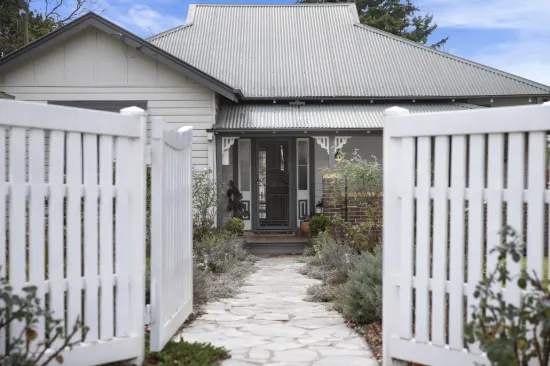 91 Mann Street, Armidale, NSW 2350
