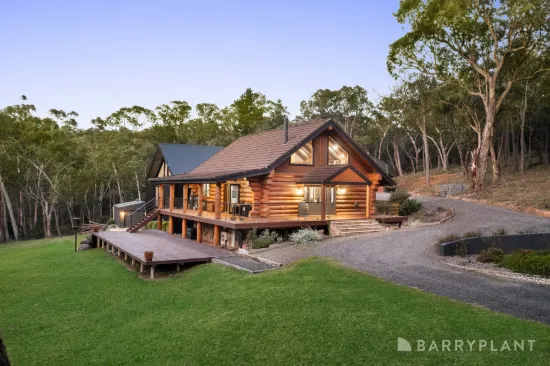 919 Buttermans Track, Christmas Hills, Vic 3775