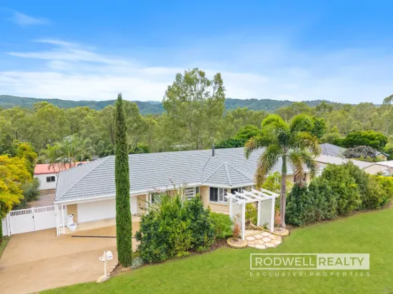92-94 Scarvell Place, Kooralbyn, Qld 4285