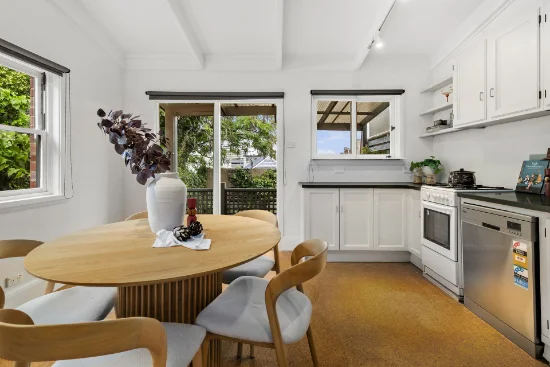 92 Bryant Street, Flemington, Vic 3031
