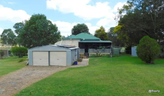 92 Burnett Street, Nanango, Qld 4615